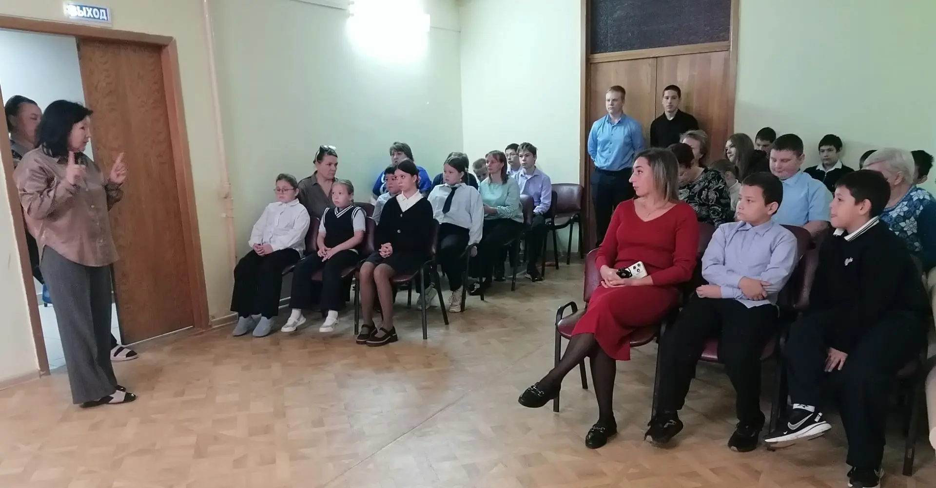 🛡️ Безопасность прежде всего: Всероссийский урок в Плосковской школе