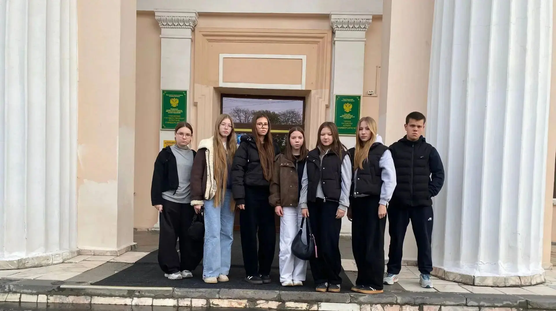 🔟октября учащиеся 11 класса приняли участие в республиканском образовательном проекте ...