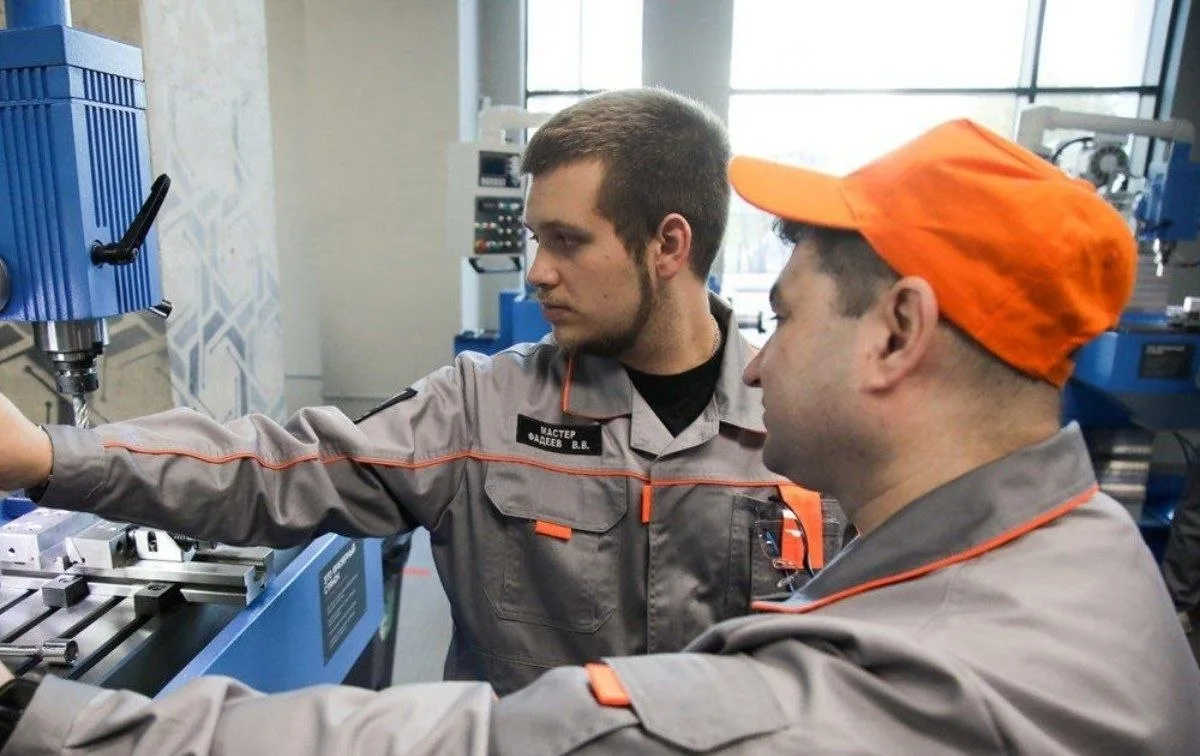 🎓 В Москве создают стандарт непрерывного образования для взрослых
