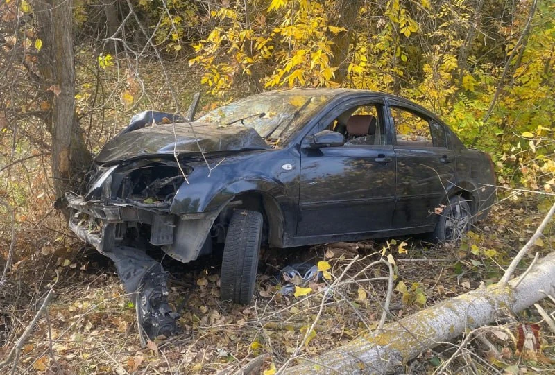 Водитель легковушки погиб в ДТП с фурой в Иловлинском районе.