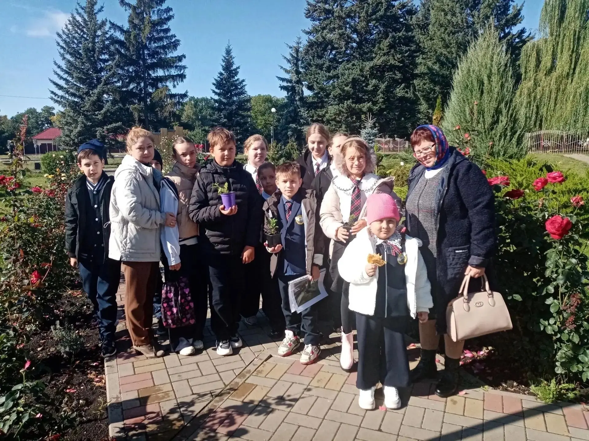 🌳 Ребята из Верхнего Ломовца побывали в дендропарке лицея