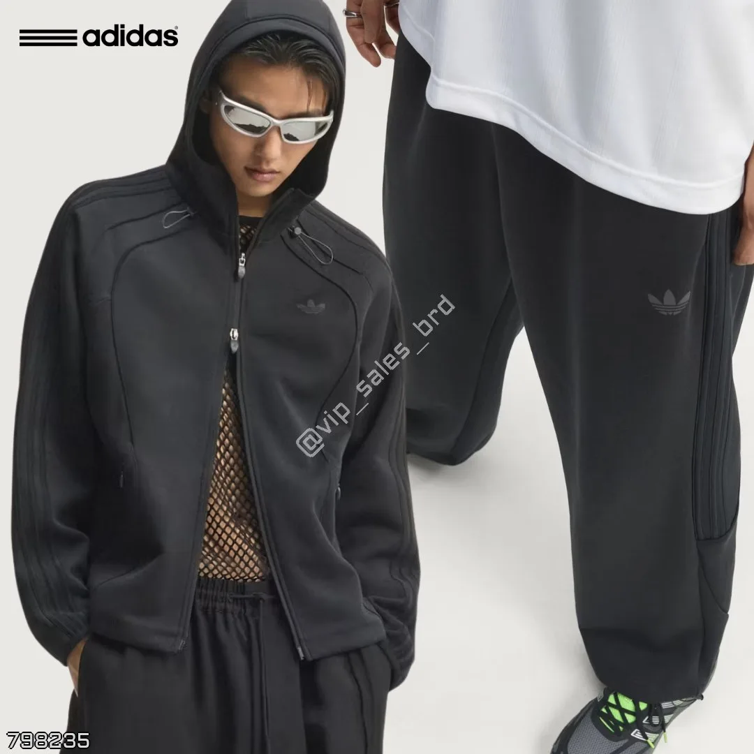 Adidas 🇺🇸