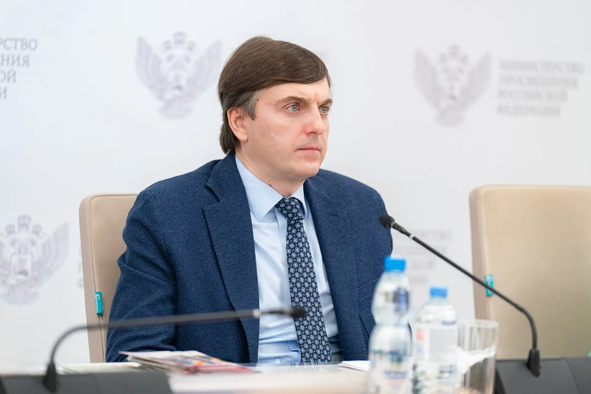 Минпросвещения обновит рабочие программы по ключевым предметам