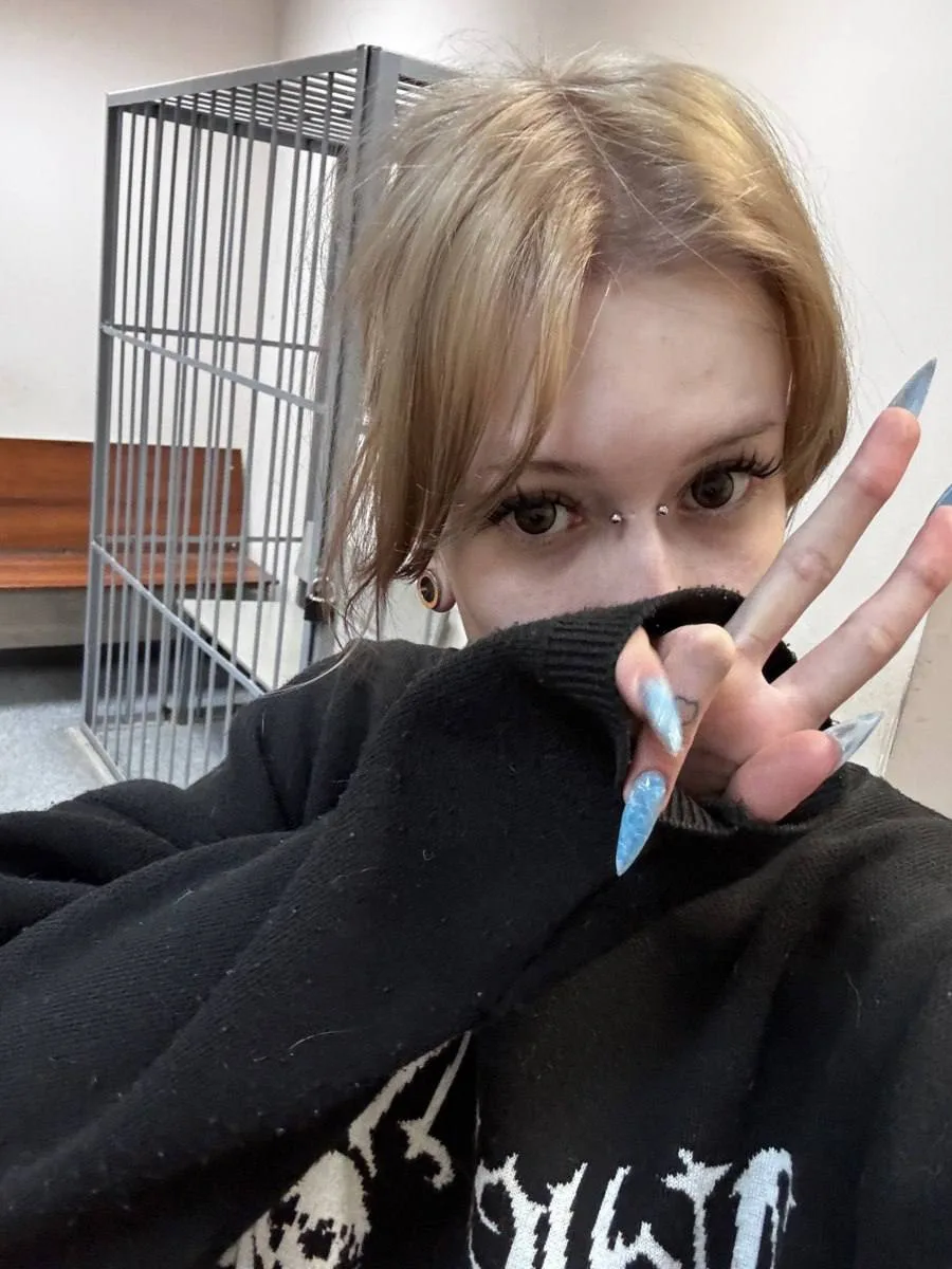 TikTok‑блогерша из Екатеринбурга отбыла 9 суток ареста за призыв к флешмобу «искать кош...