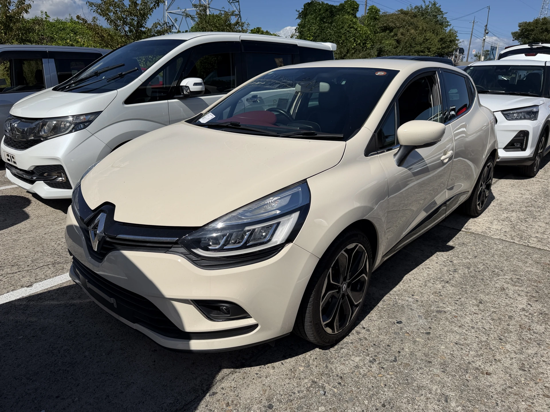 🇯🇵 Renault Lutecia 🇯🇵