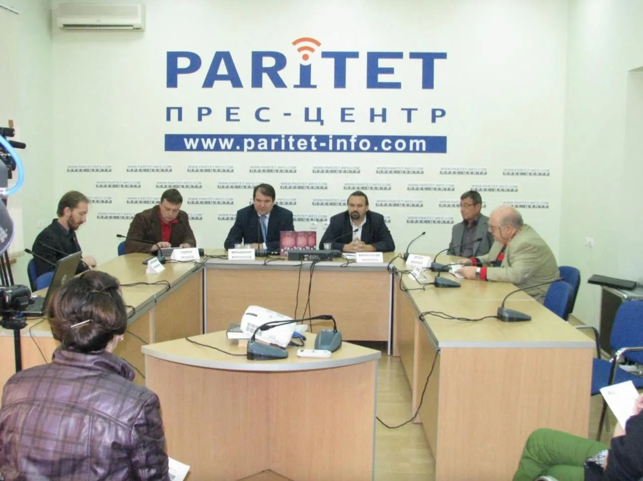 В этот день ровно 15 лет назад мы презентовали в Одессе мою книгу о Донецкой республике.