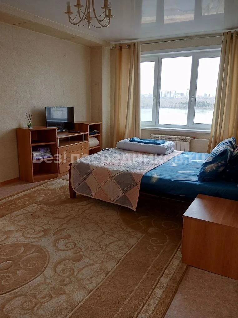 Сдам без посредников: 1-комнатная квартира, 47м²