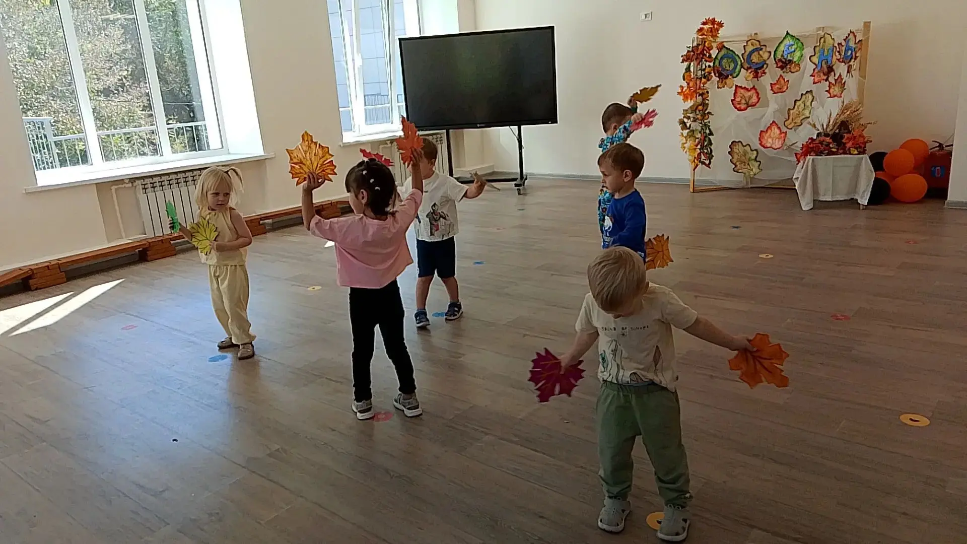 👨‍👧‍👦 День отца в «Изобреташках» и «Фиксиках»: праздник любви и гордости!