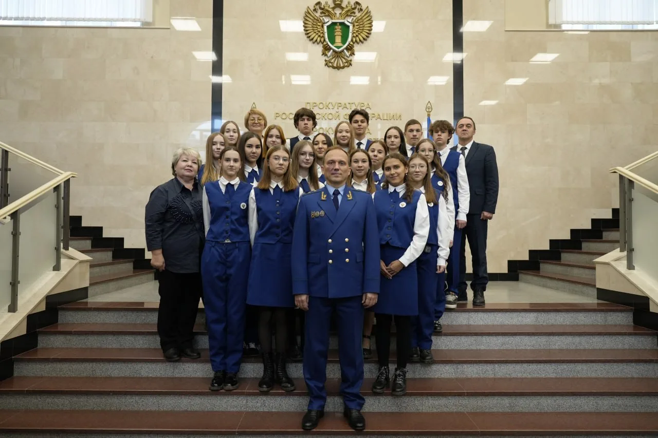 В Уфе сотрудники прокуратуры встретились с учащимися «прокурорского класса»