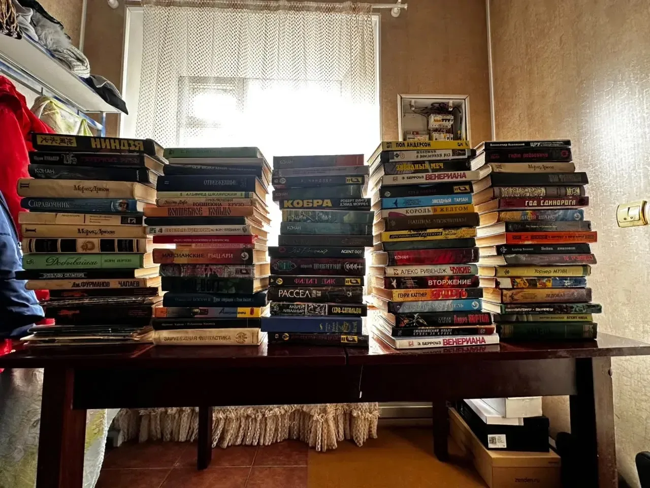 Отдам книги бесплатно. Приезжайте, выбирайте. 89284293054.