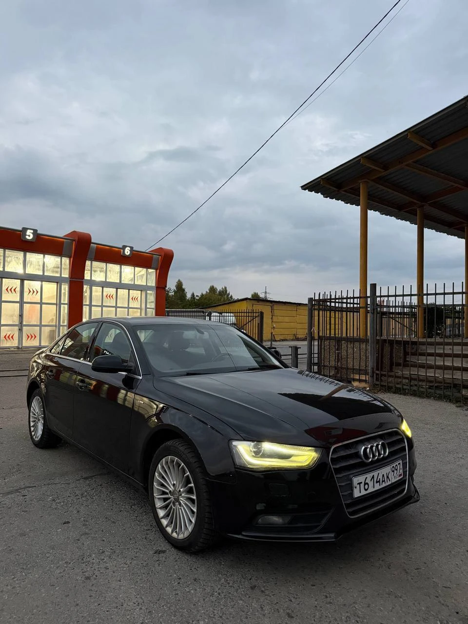Audi A4 b8 rest