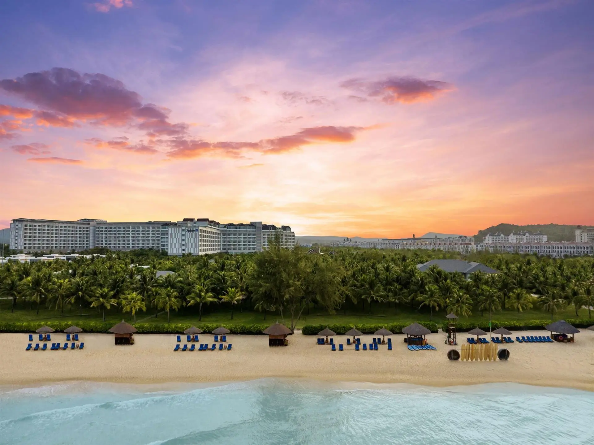 Radisson Blu Resort Phu Quoc 5*
