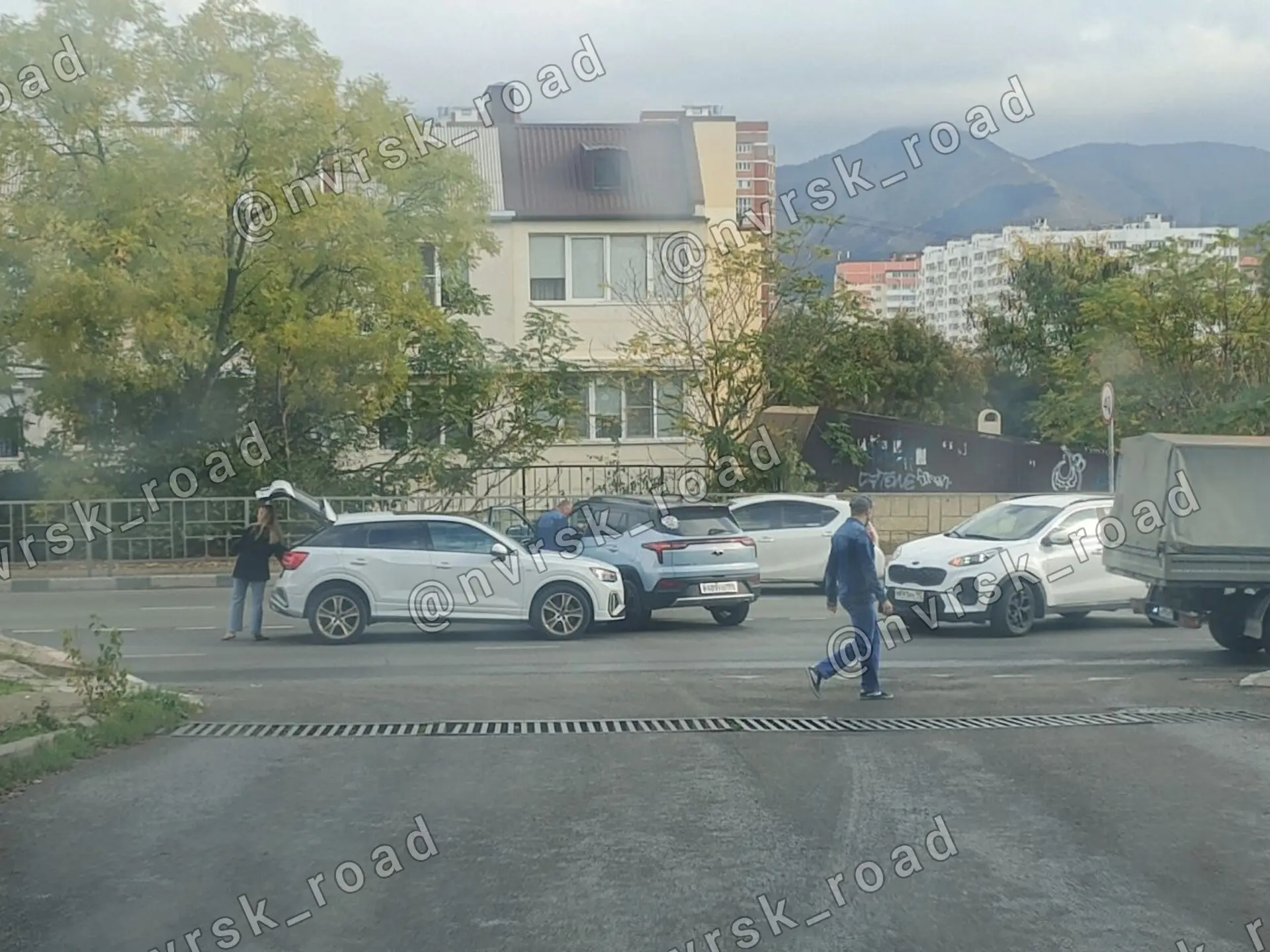 16.10.26 ДТП ул. Видова - Интернациональная