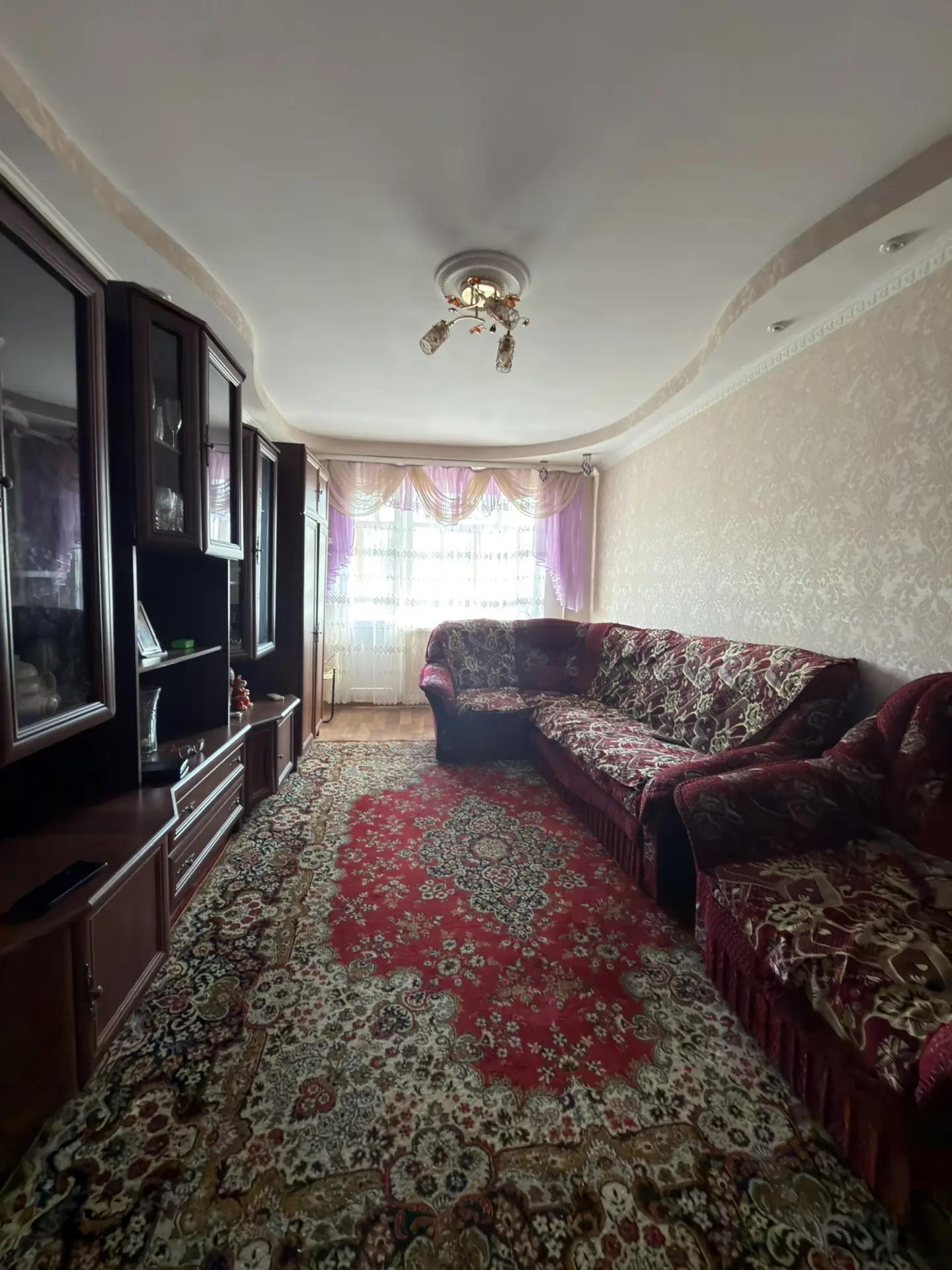 Сдам 2-х комн. квартиру на пос. Юбилейное , кв. Королево , 3/5 этаж. Окна м/п , балкон ...