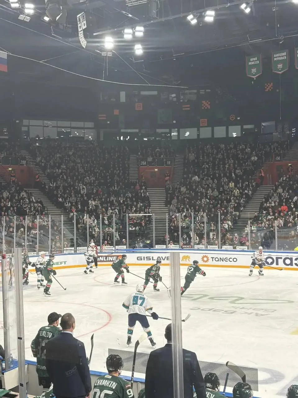 «Ак Барс» хоккей командасы үз бозында «Сочи» командасына 2:3 исәбе белән оттырды.