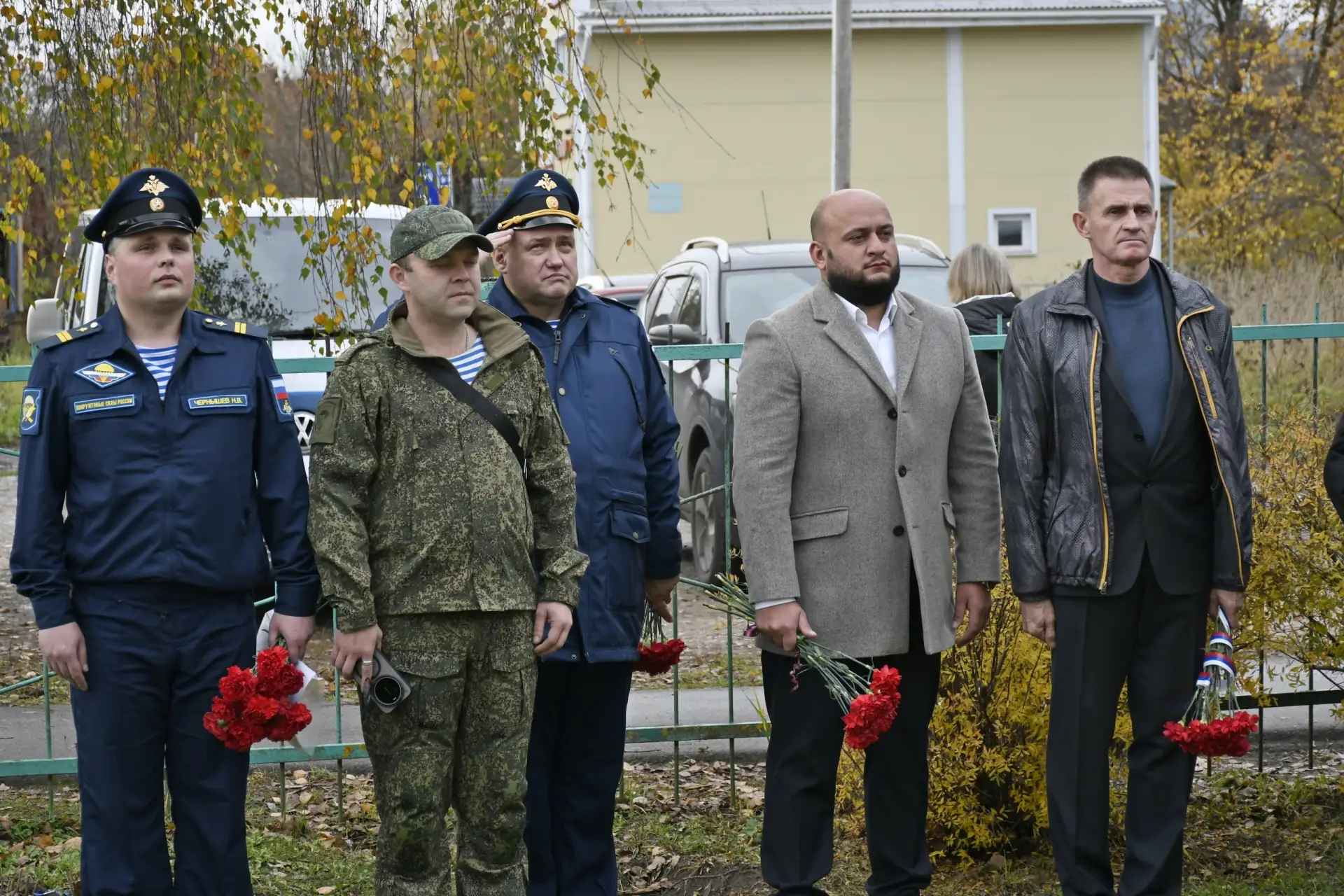 В Школе №11 открыли мемориальную доску герою СВО Олегу Соленову
