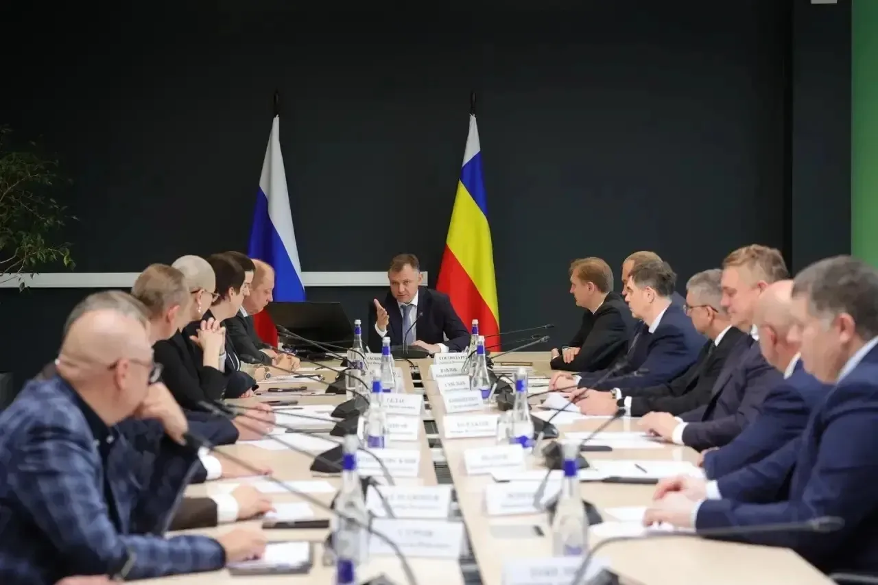 Министр промышленности и энергетики Ростовской области Андрей Савельев принял участие в...