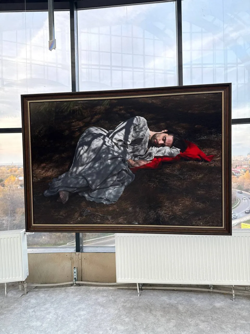 Фотовыставка Олега Давыдова «Он среди нас» в ТРК Точка Сити 📸 #самарскиевыставки