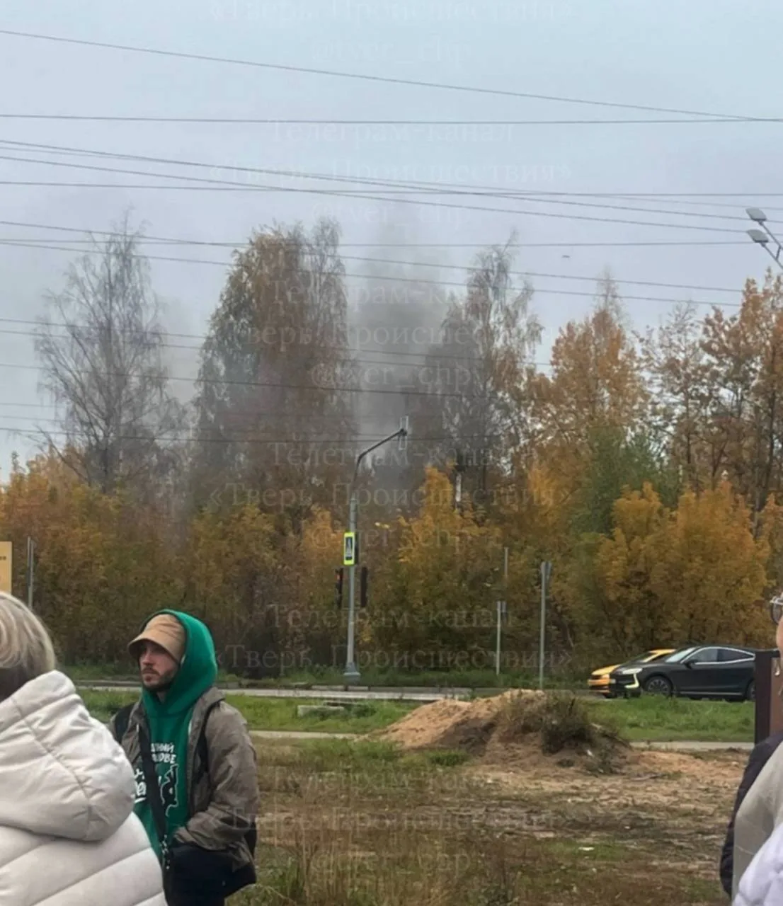 Возгорание около остановки на ул. Фрунзе.