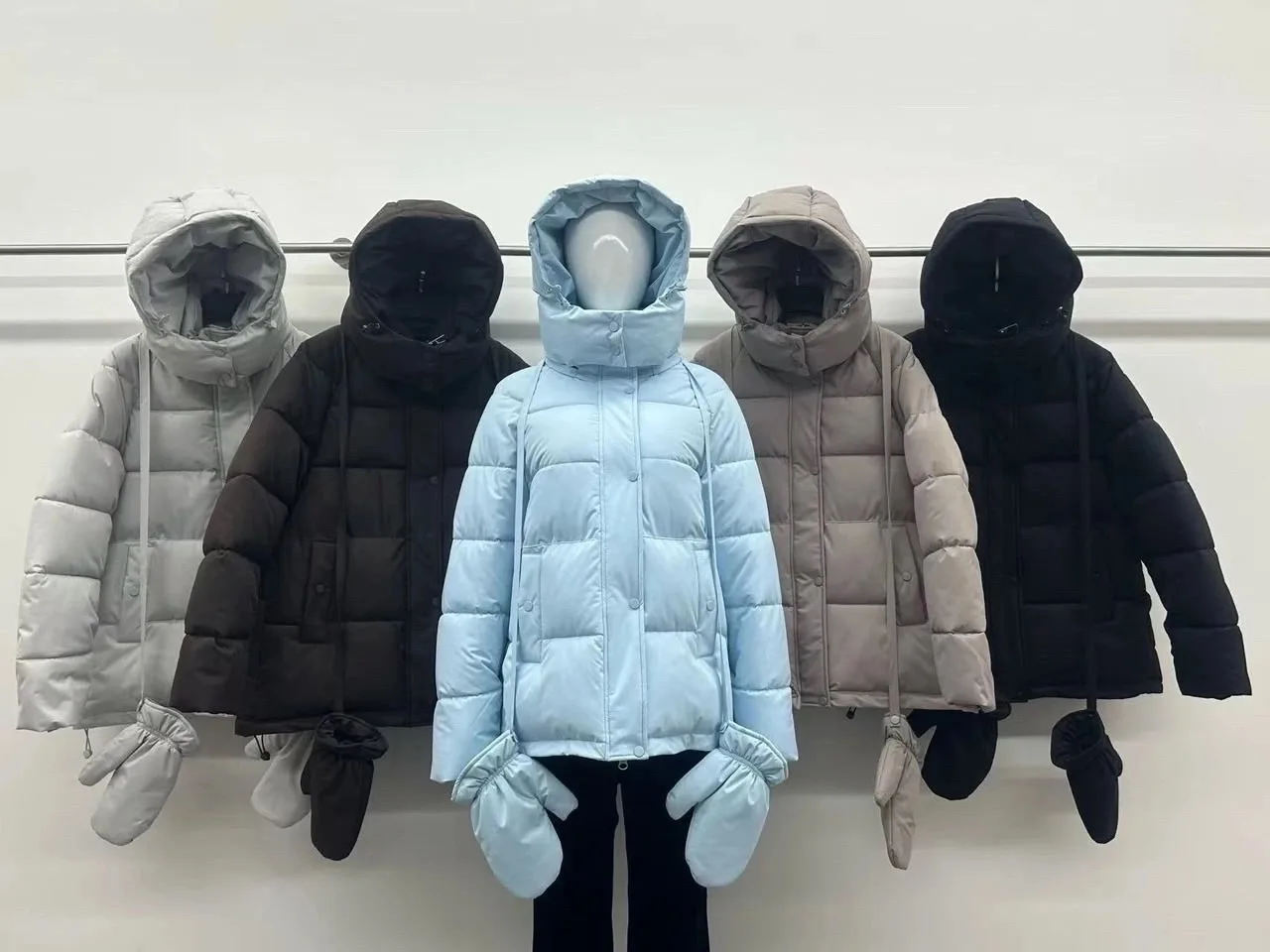 💕Новинка. Варежки в комплекте!