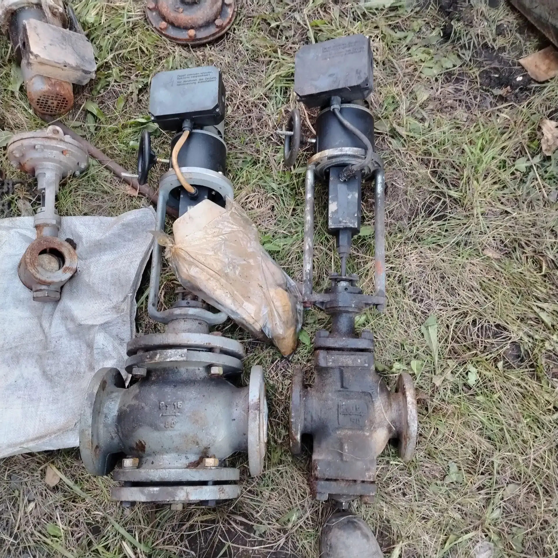 Продам б/у, хранились на складе новые