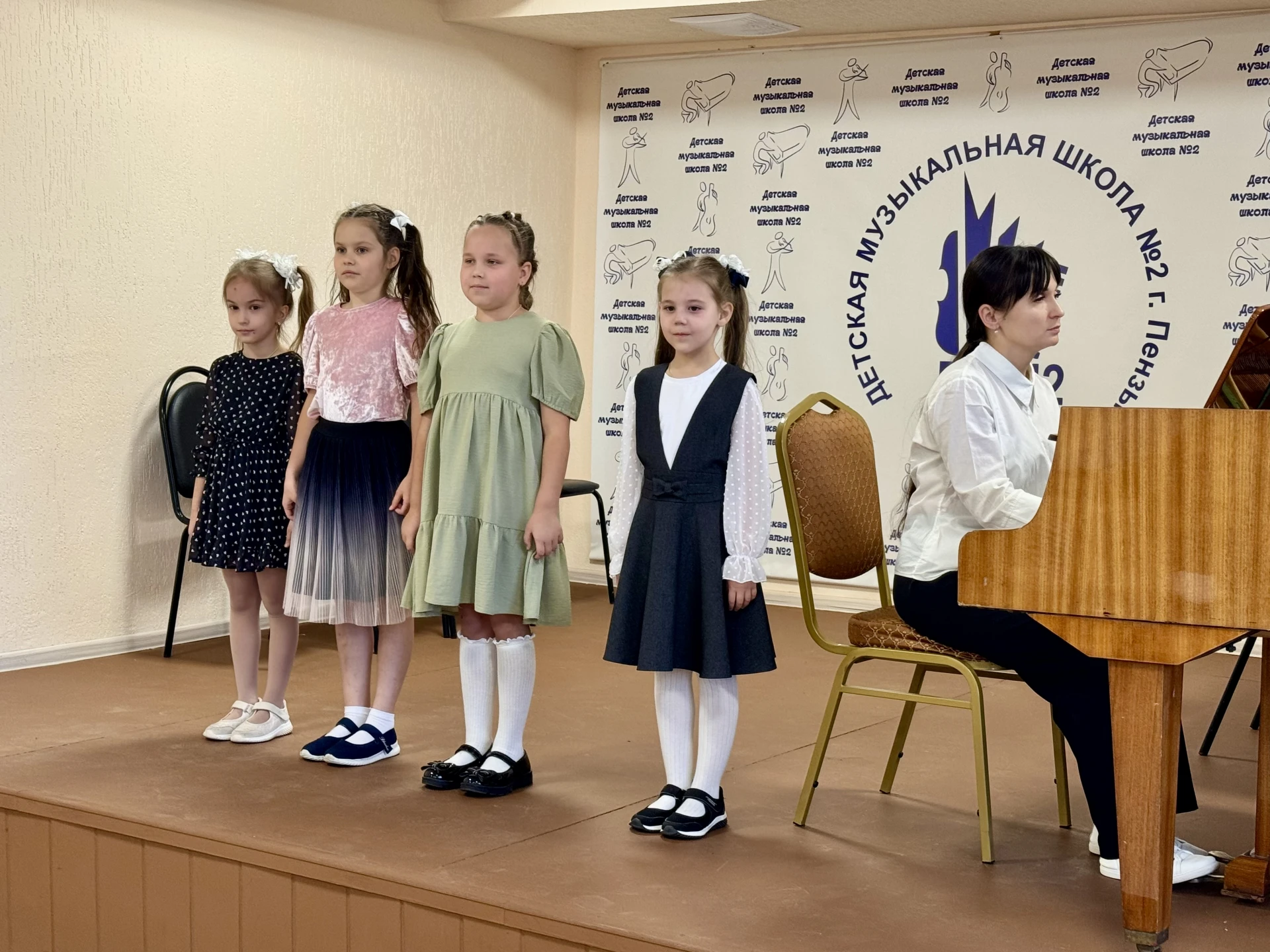 🎉 1 октября — сразу два тёплых и душевных праздника: Международный день музыки и День ...