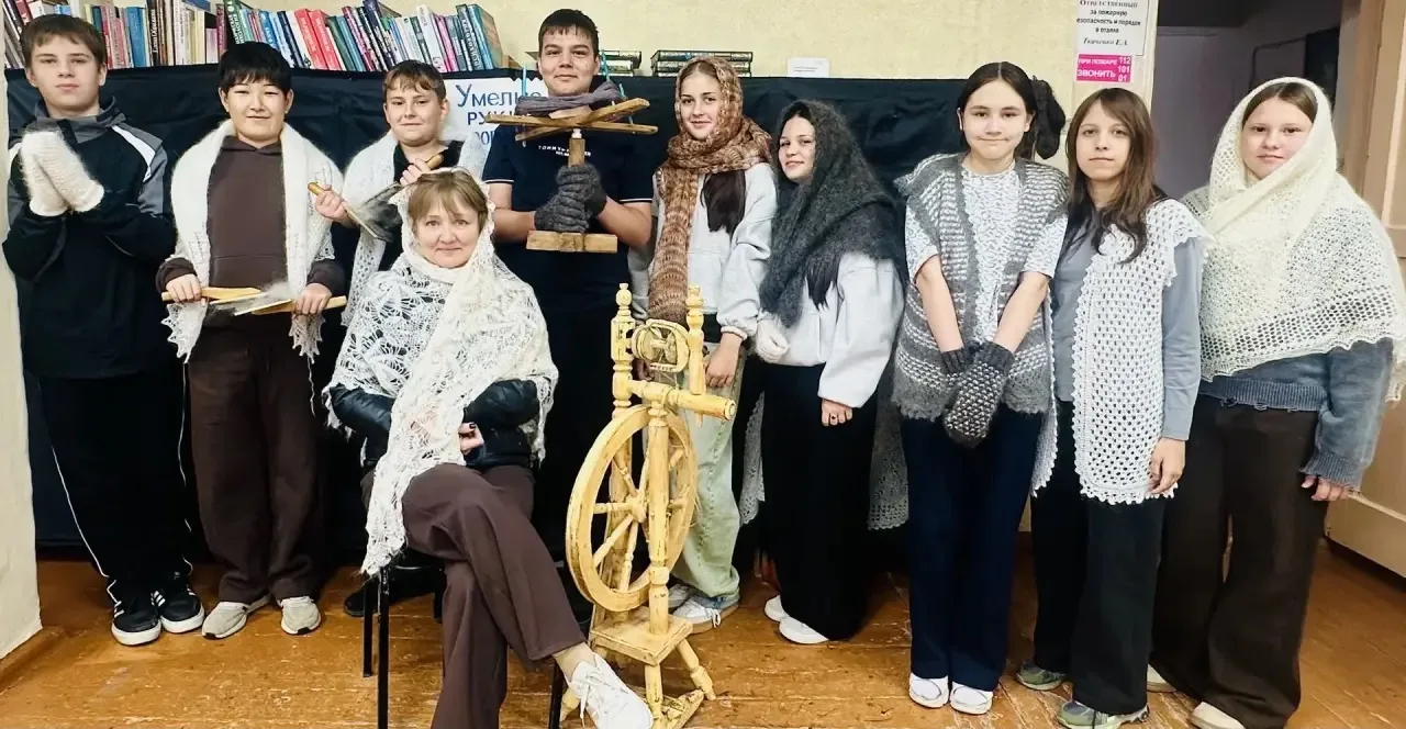 🧶В краю Оренбургской паутинки: как в Новоорске оживает история знаменитого платка.