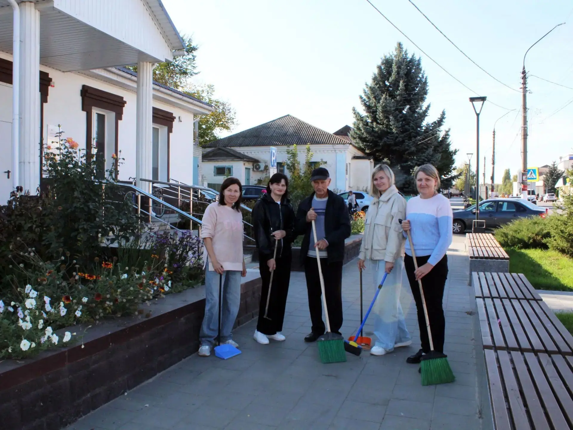 🤝 Одновременно с общегородским прошел и областной субботник