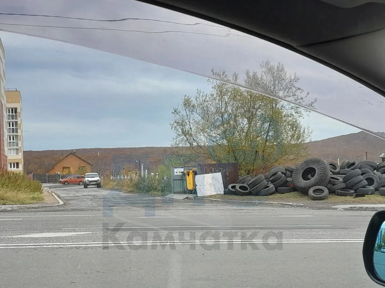 Лень до специальной площадки везти?! 🤔