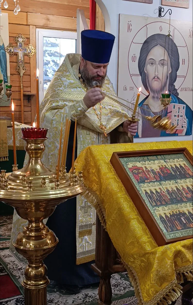 СО СВЯТЫМ ВЕЧЕРОМ