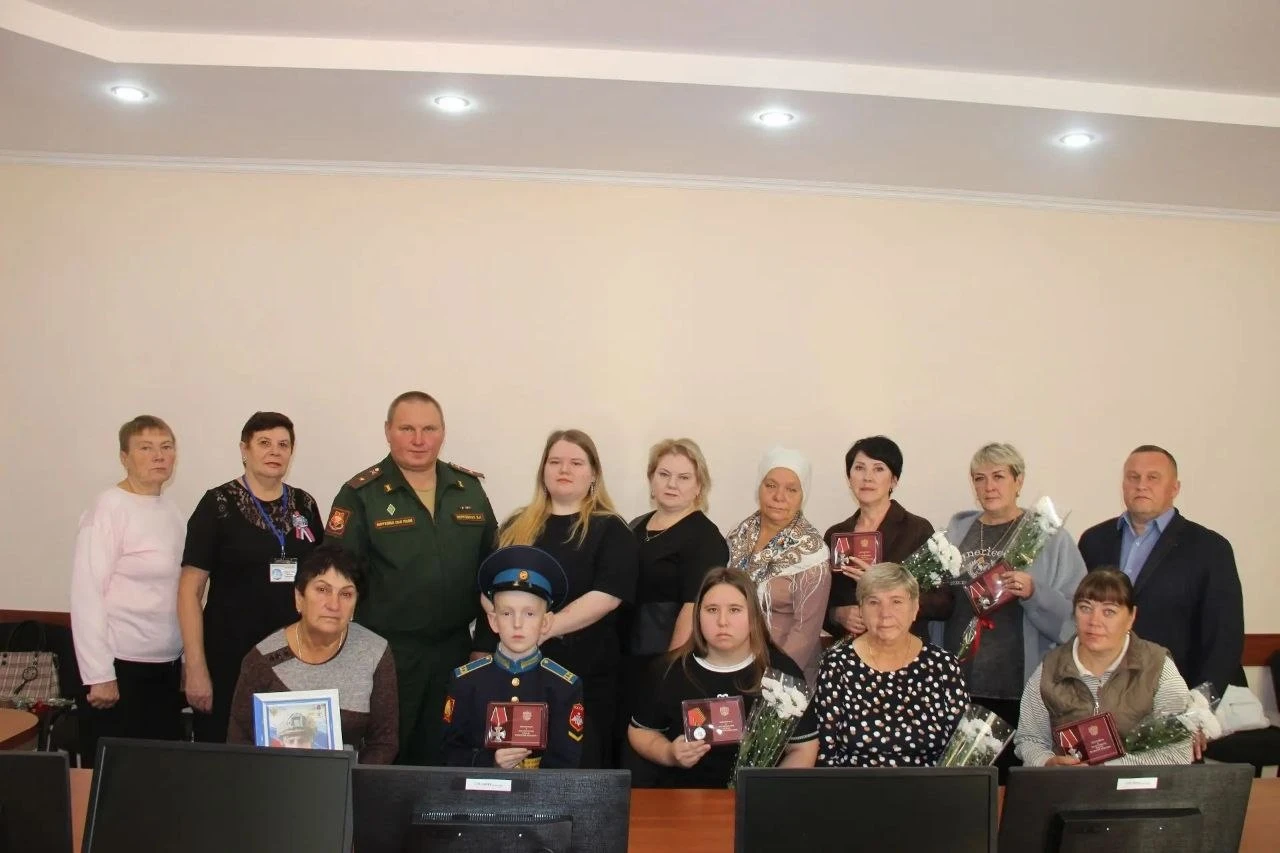 ПАМЯТЬ О ГЕРОЯХ БУДЕТ ЖИТЬ ВЕЧНО