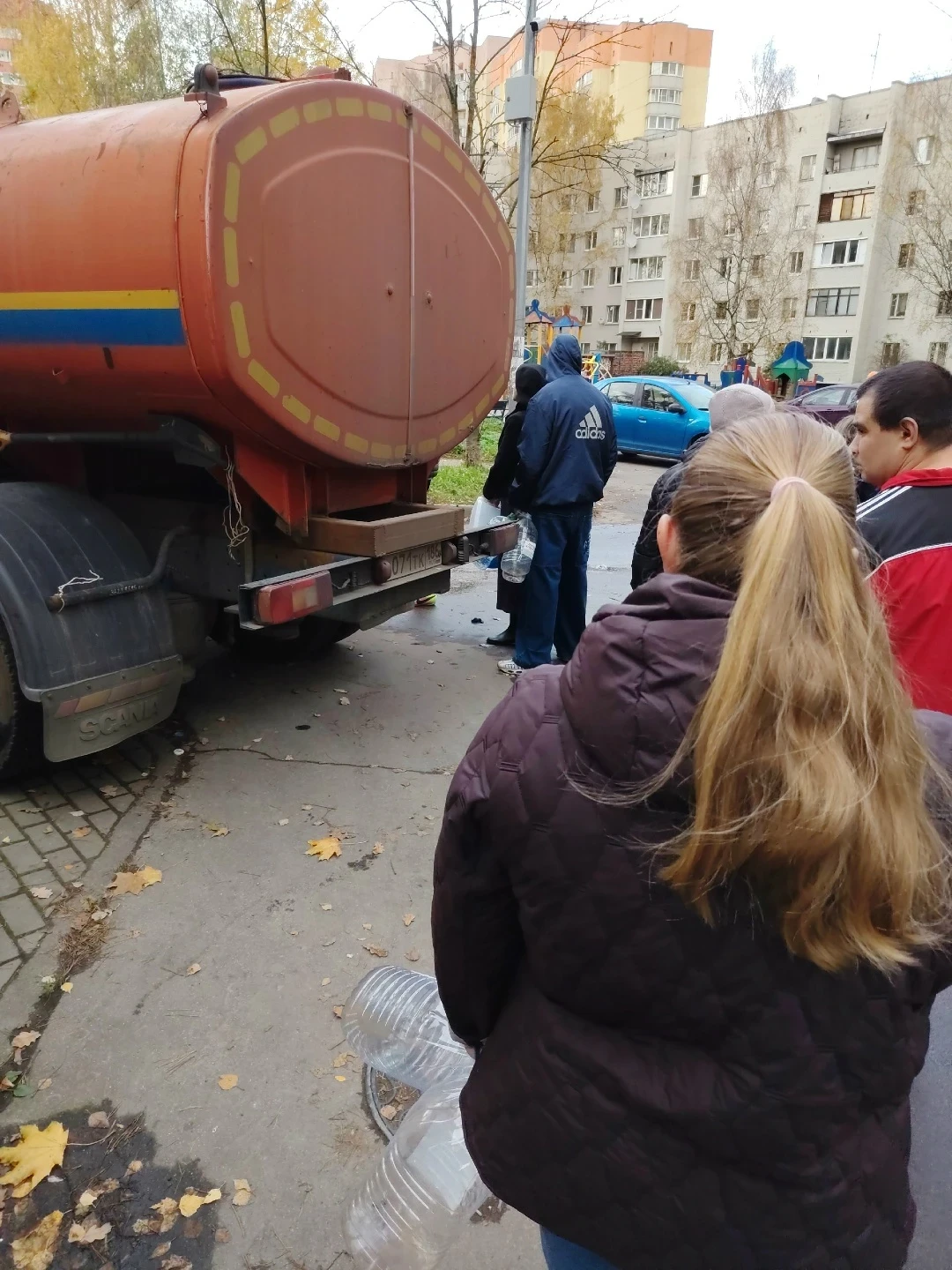 ⚡ На Оборонной — авария в водопроводе