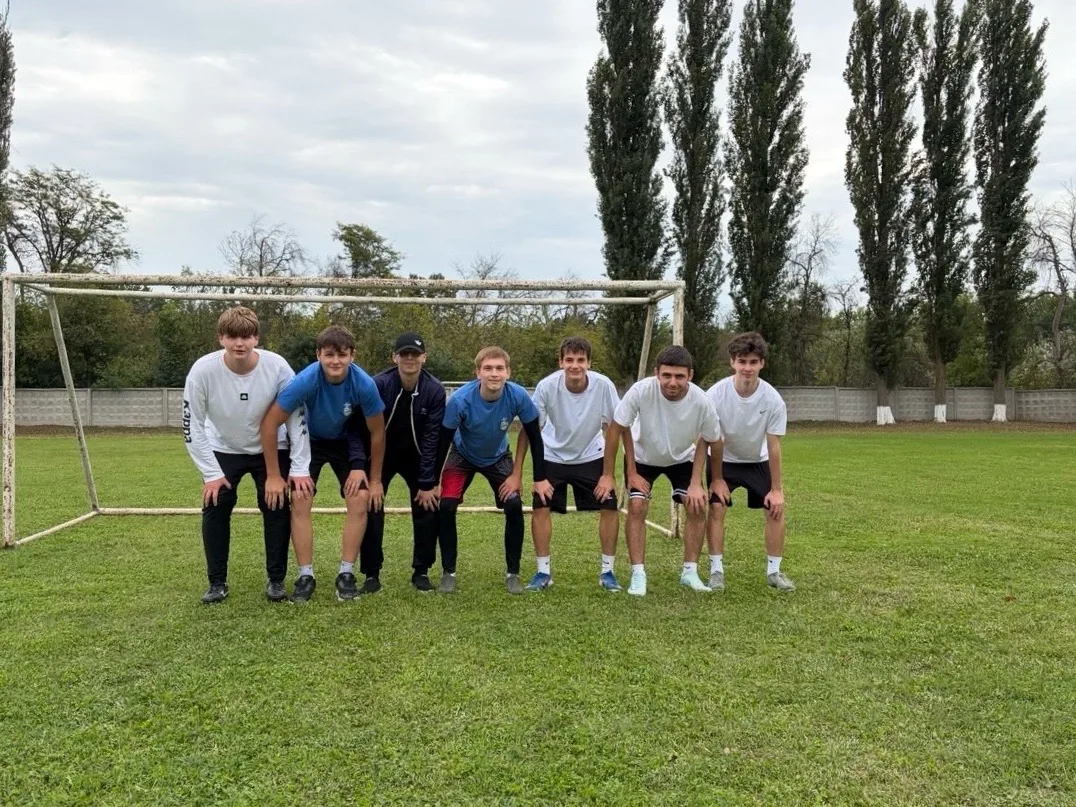 ⚽️ 12 октября учащиеся МБОУ СОШ №6 им. Ю.А.Гагарина Кавказского района приняли участие ...