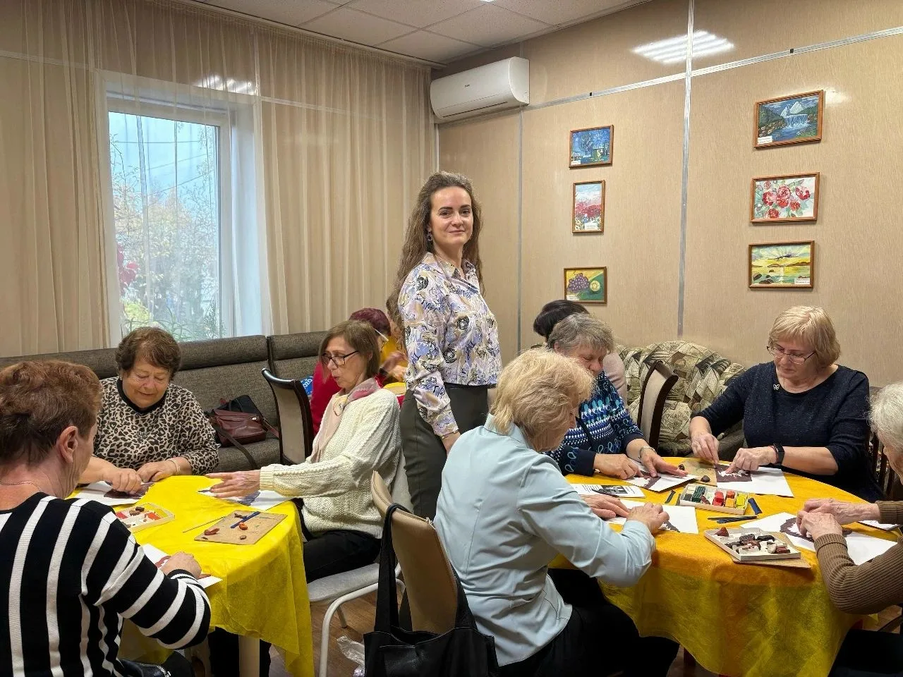 🍂 Мастер-класс по пластилинографии «Золотая осень в деревне»