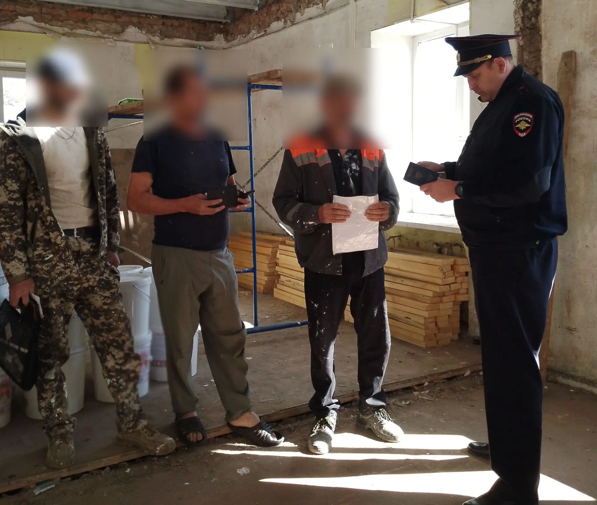 В различных районах Хабаровского края выявлены нарушения миграционного законодательства