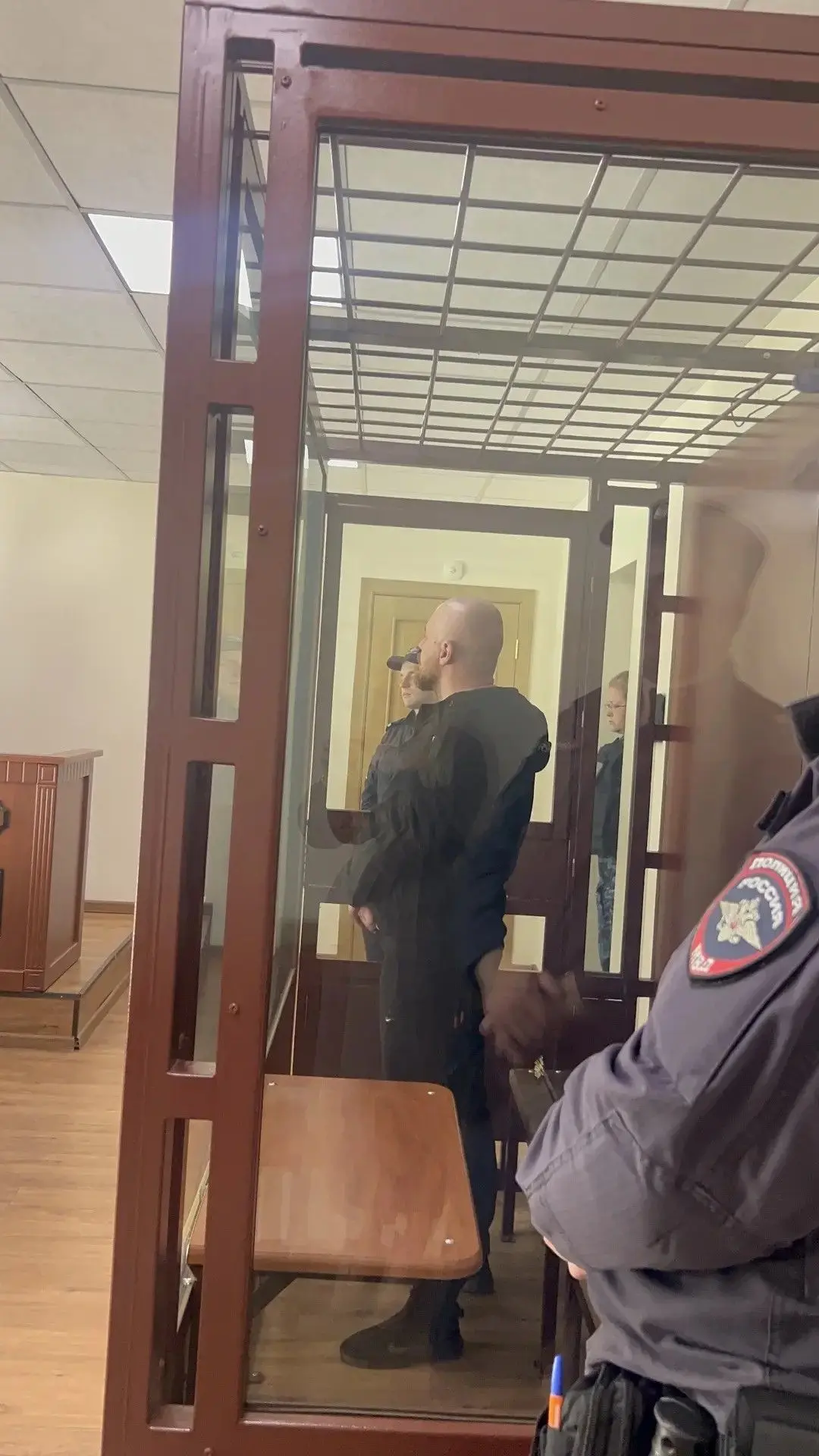 Областным судом к 16 годам лишения свободы приговорён 37-летний житель Санкт-Петербурга...