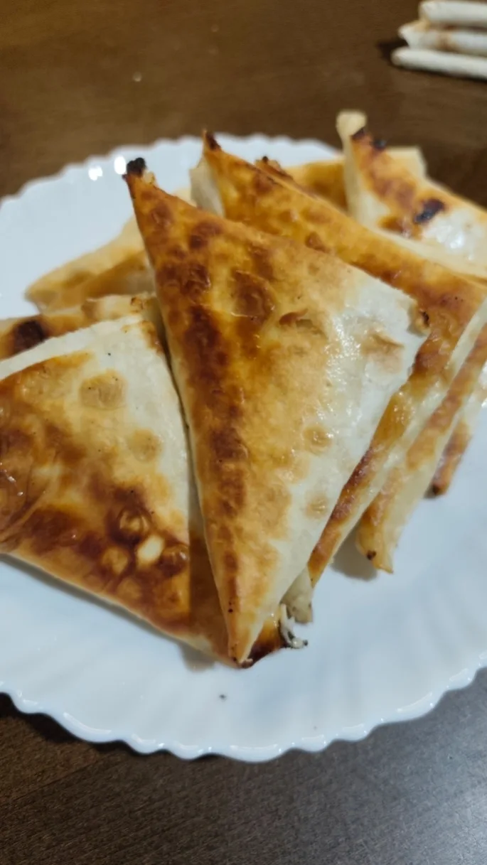 СЛОЙКИ С ТВОРОГОМ, НО БЕЗ СЛОЕНОГО ТЕСТА, ПРОСТО, БЫСТРО И ВКУСНО