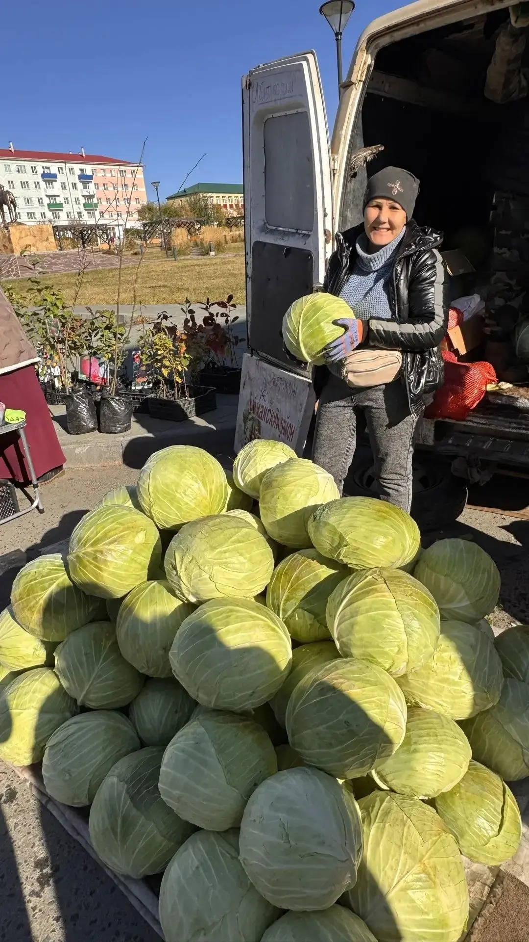 🍆 В Баймаке прошла традиционная сельскохозяйственная ярмарка