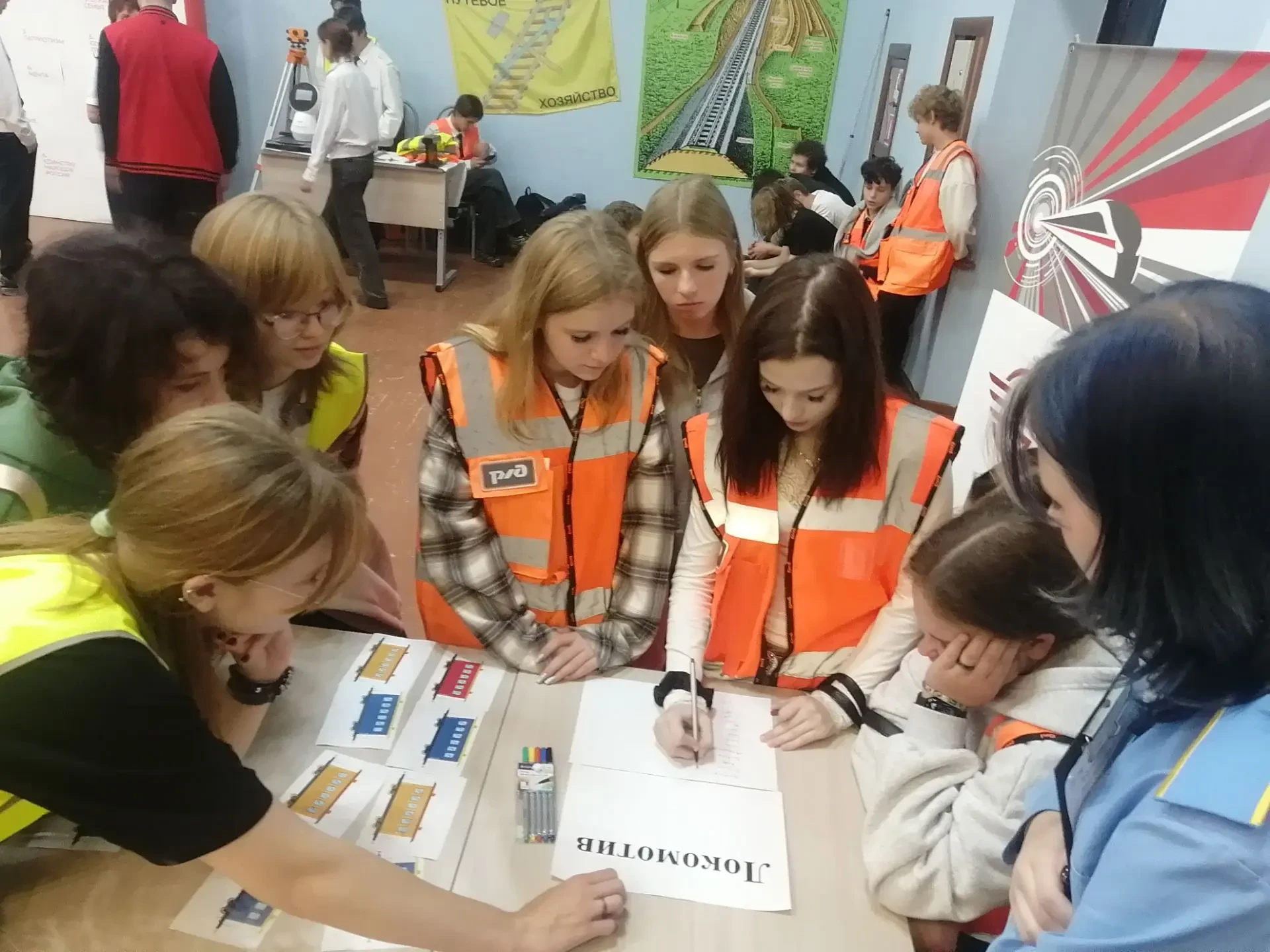 🚇9-е классы провели день с пользой — побывали в Нижегородском техникуме железнодорожно...