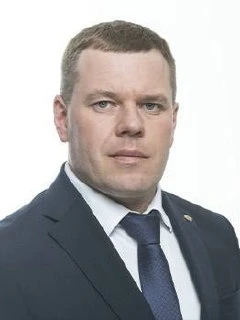 Гордума Екатеринбурга теряет депутатов, а вместе с ними и часть влияния на городские во...