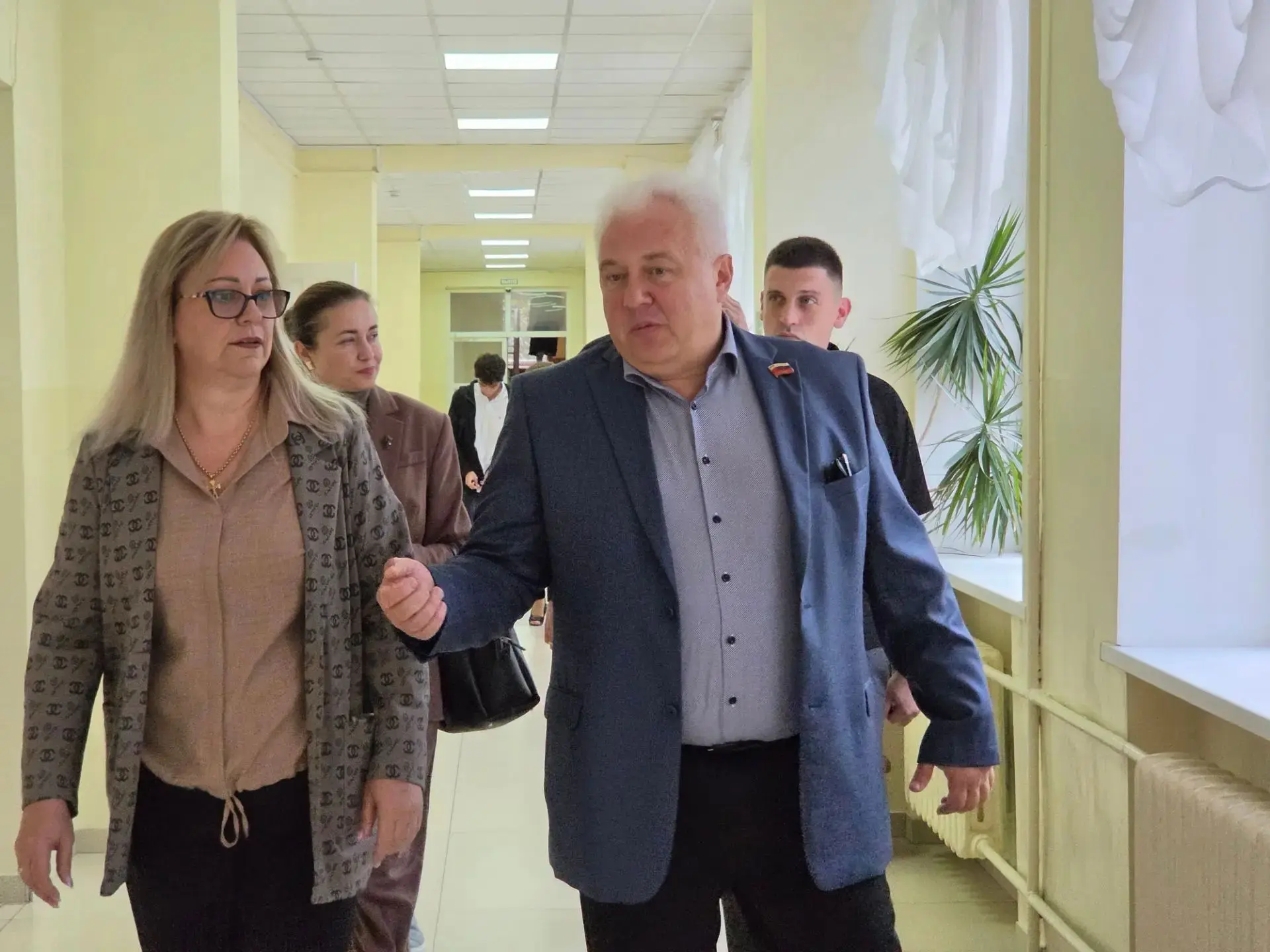 Комиссия Думы города Пятигорска по мониторингу общеобразовательных организаций  встрети...