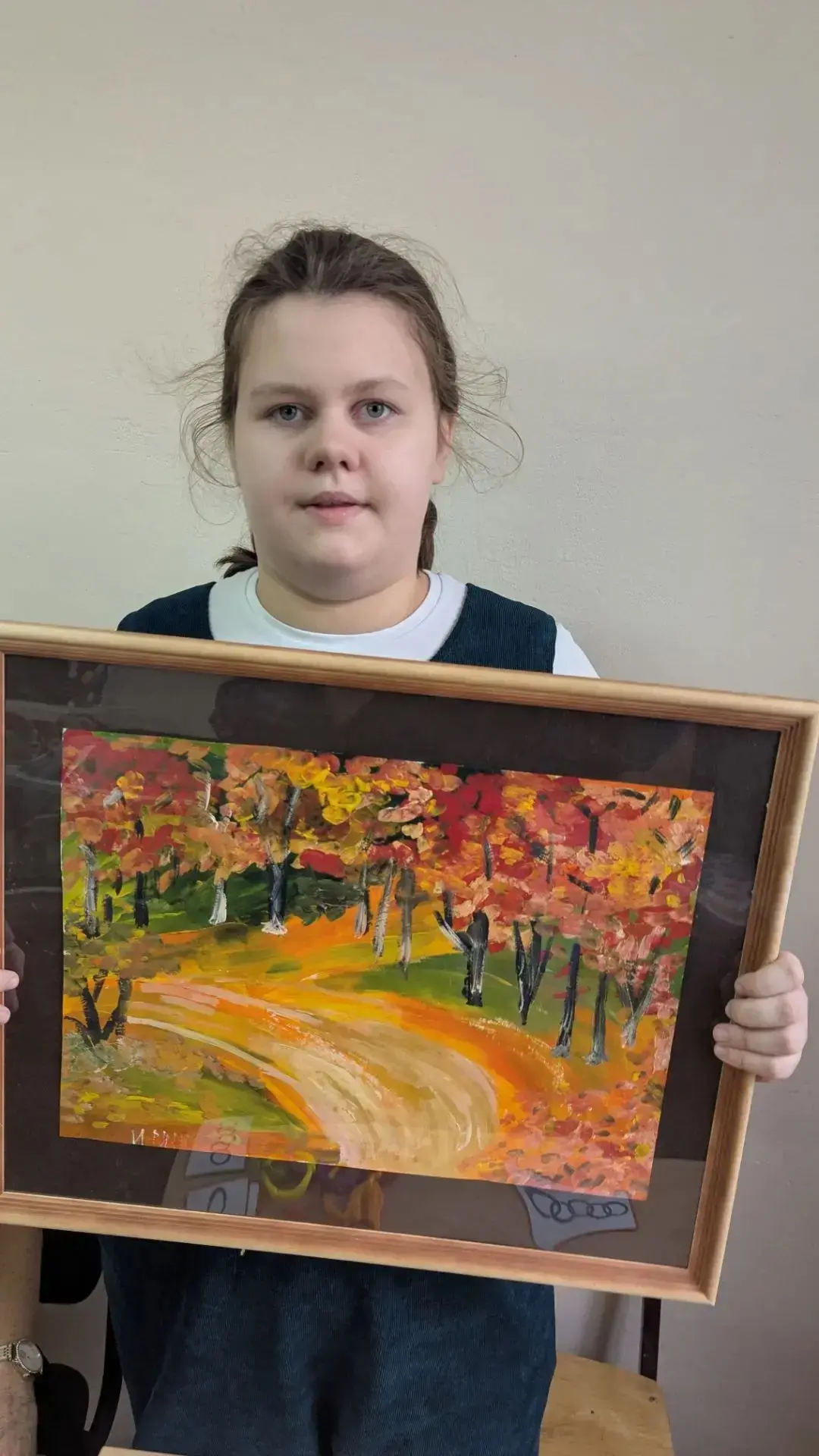 Вот так выглядит стенд с работами учеников 5 «А» класса. 🎨 Делимся с вами!