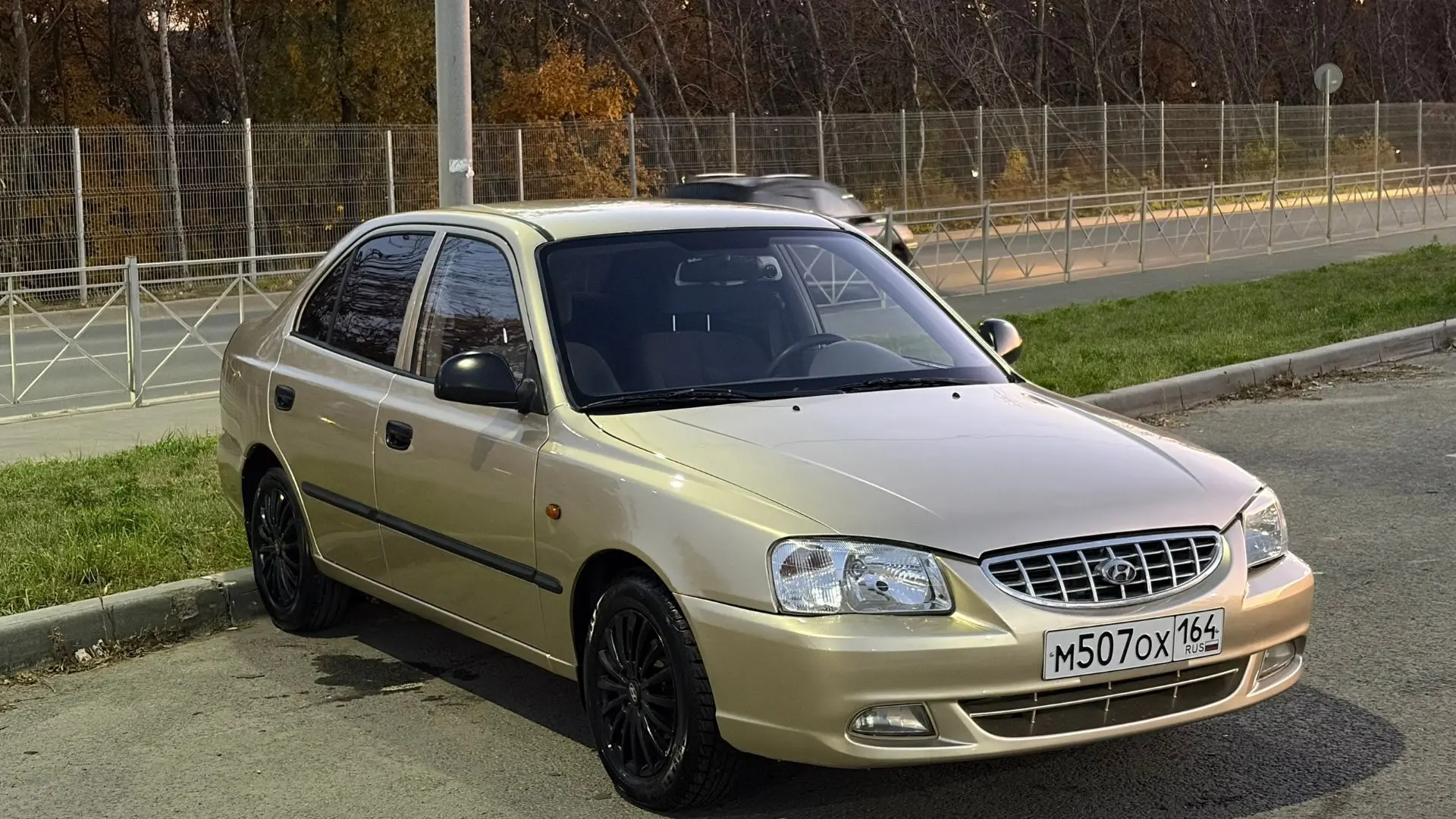 Продаю Hyundai Accent, 1.5, АКПП.