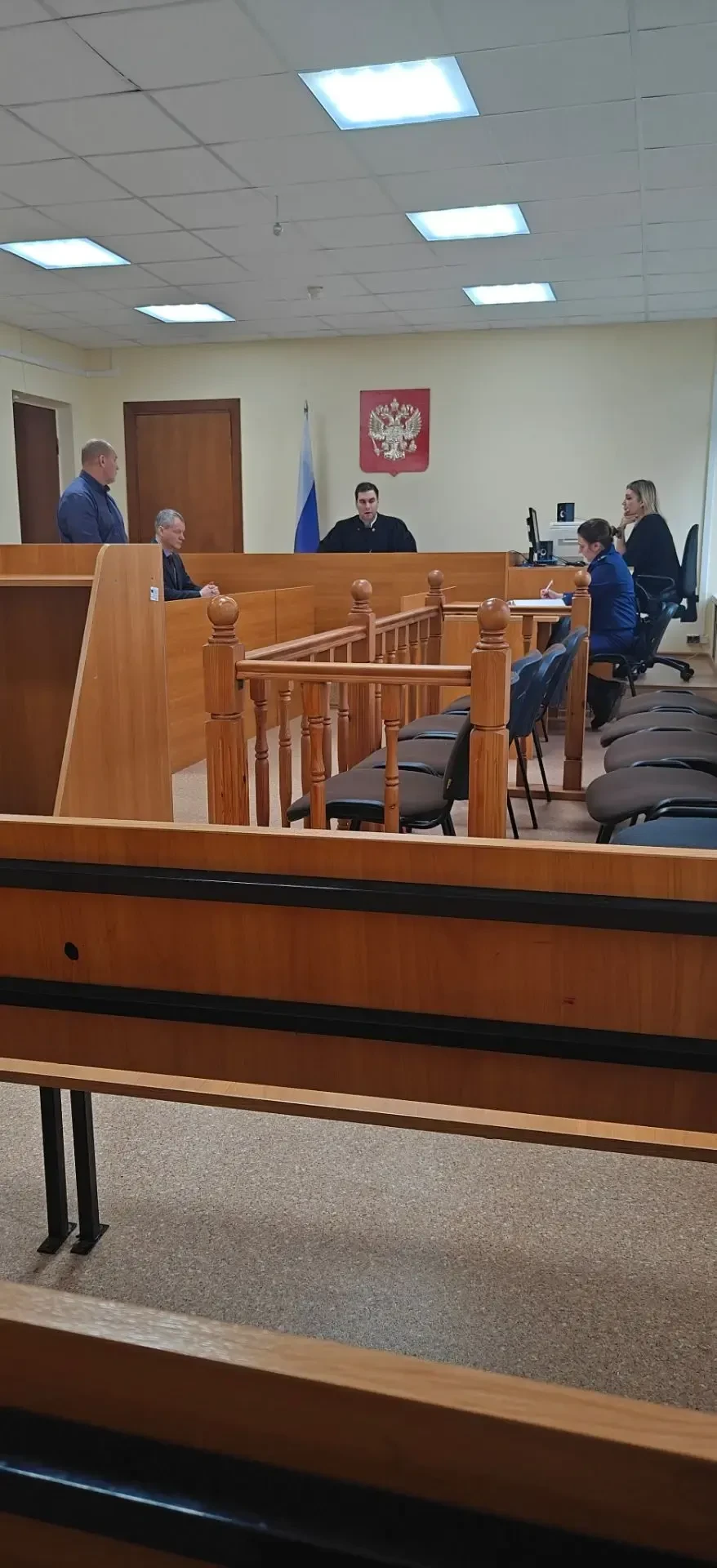 ⚡️ Начали судить еще одного посредника в даче взятки замглавы Ревды