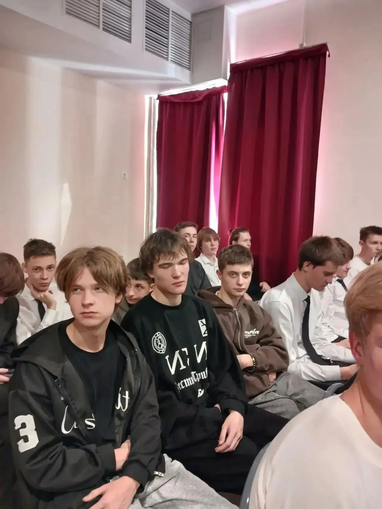 Предложка: