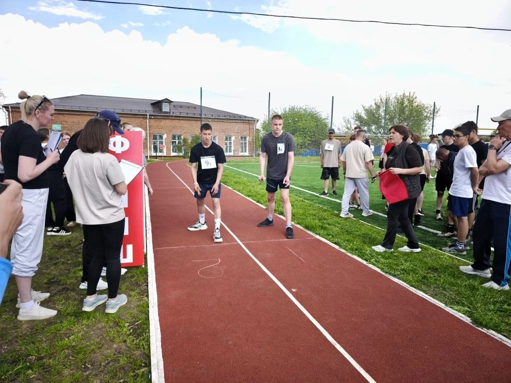 Команда нашей школы стала первой в эстафетной гонке ко Дню Победы!