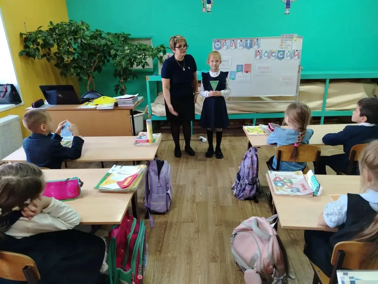 🎉 Сегодня особенный день в жизни наших первоклассников — у них прошёл вводный урок «Ор...
