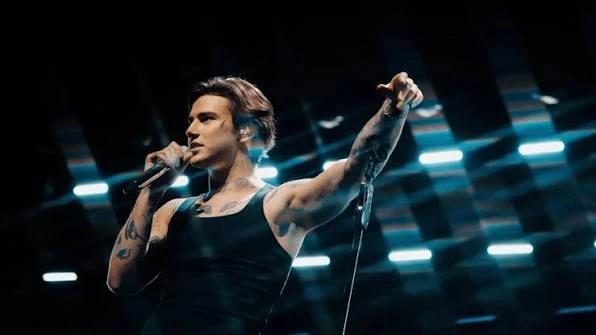 Российского певца и блогера Xolidayboy внесли в базу «Миротворца»*