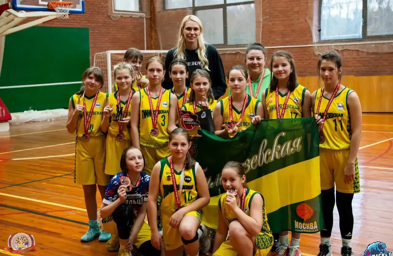 ГОРДИМСЯ НАШИМИ ЧЕМПИОНАМИ