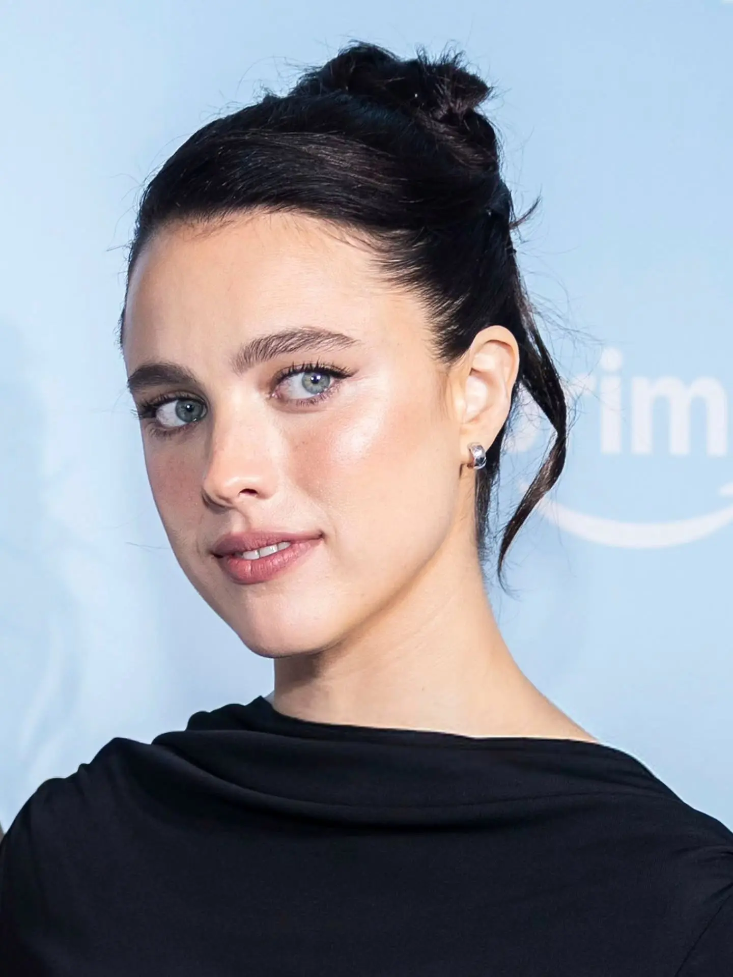 Маргарет Куолли в Chanel F/W’26 на премьере фильма «Love of your life» в Нью-Йорке